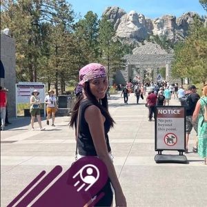 Meet your Posher, Candice noelle